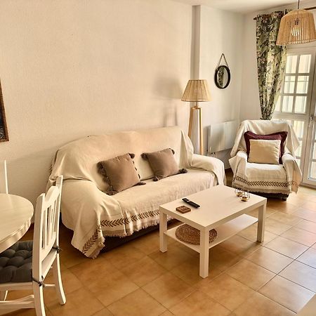 Sukha Apartment Tarifa Bagian luar foto